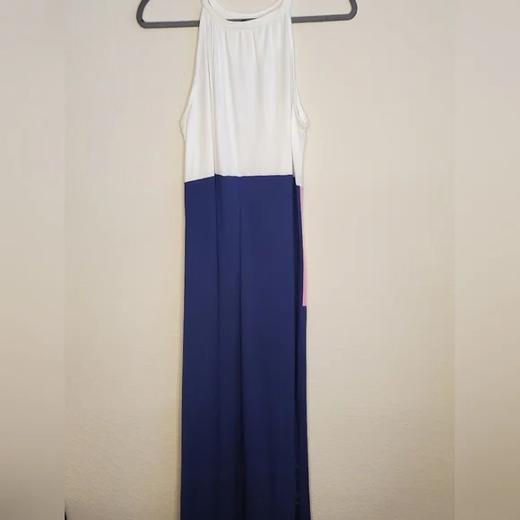 Shop Basic Long Dress - Picture 3 of 11